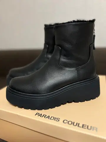 PARADIS COULEUR 블랙 부츠