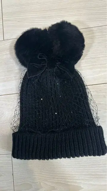 Ca4la 퍼 달린 블랙 니트 모자 일본제