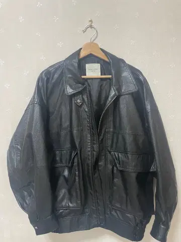 FREAK'S STORE 인조 가죽 블루종 블랙 / 프리