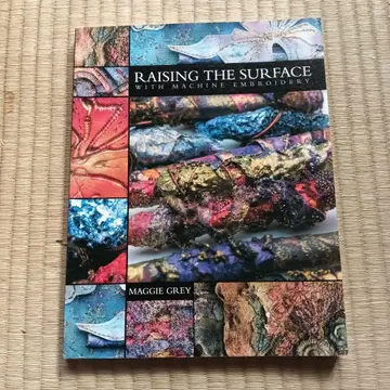 Raising the Surface 기계 자수