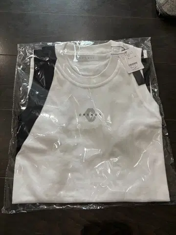 크로노스 탱크탑 S 미개봉 새상품