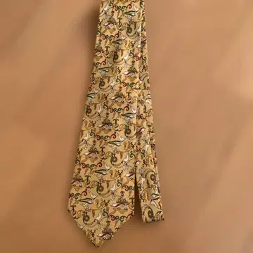 페라가모 넥타이