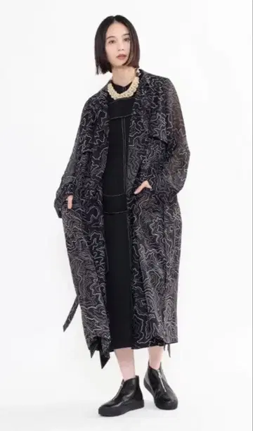 HYKE CONTOUR LINE TRENCH COAT 코트