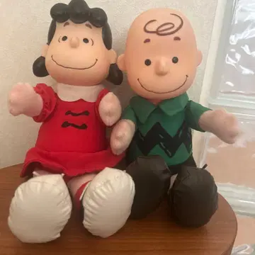SNOOPY 찰리 브라운&루시 맥도날드 90s 봉제 인형