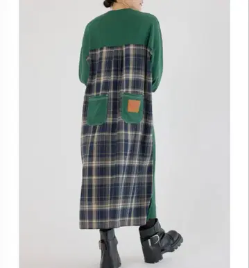 새상품 로데오 크라운 와이드 보울 체크 도킹 원피스