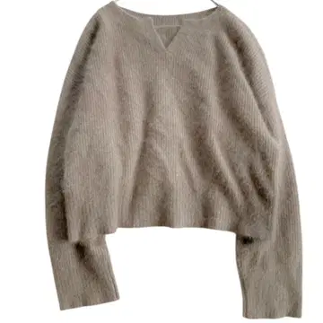 카프리슈 레마쥬 라쿤 울 숏 풀오버 니트