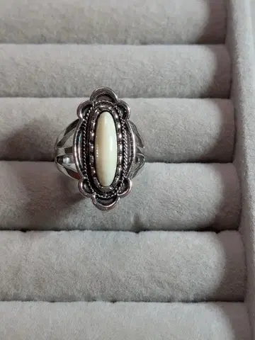 아쉬 페 프랑스 실버 오벌 스톤 반지