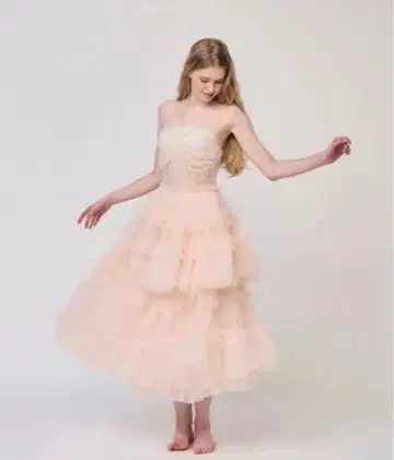 트리트 유어셀프 'Ballerina' fairy tulle dress