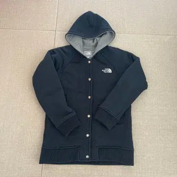 The North Face 보아 안감 퀼팅 후드티
