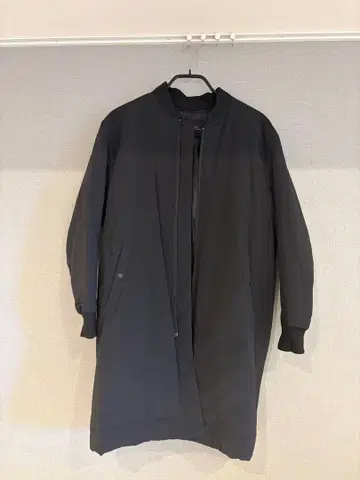 나노 유니버스 롱 다운 코트 (블랙 컬러)