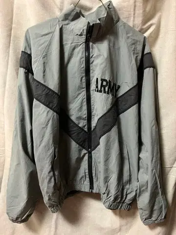 U.S.ARMY IPFU 재킷 사이즈 라지-레귤러