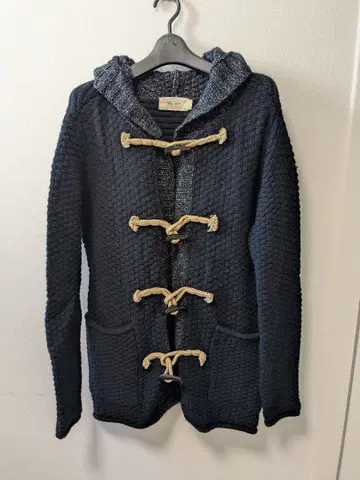 Blue_Walk 후드 부착 니트 스웨터 네이비