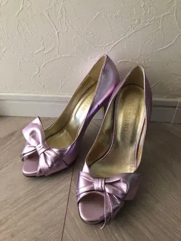 발렌티노 하이힐