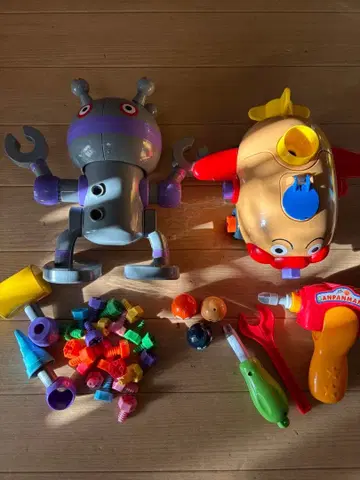 호빵맨 쿠미타테 DIY 나사나사 호빵맨 고와 다단단 DX