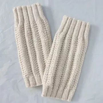 푹신하고 가벼운 손뜨개질 레그 워머 미들 기장