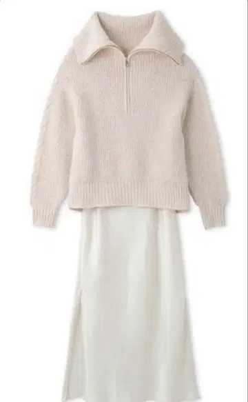 릴리 브라운 LILY BROWN 하프 지퍼 니트 셋업 F 사이즈