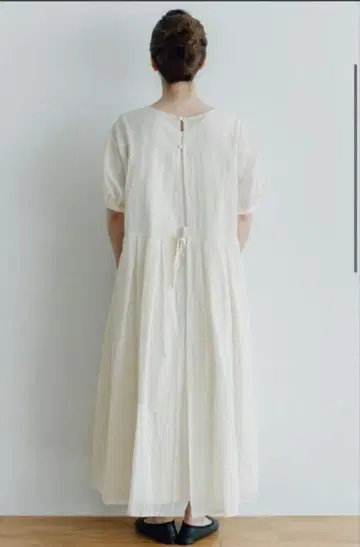 아이보리 반팔 롱 원피스