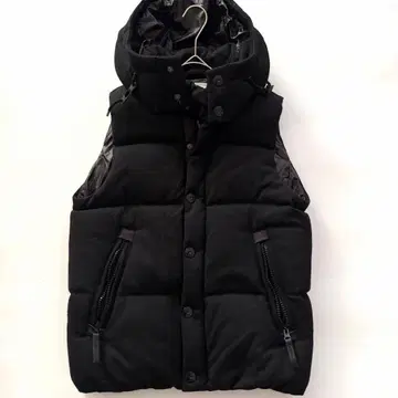 나노 유니버스 니시카와 다운 다운 베스트 후드 2way 블랙 M