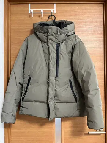 BEAUTY&YOUTH / 코마츠 마테레 나일론 아라이 다운 자켓