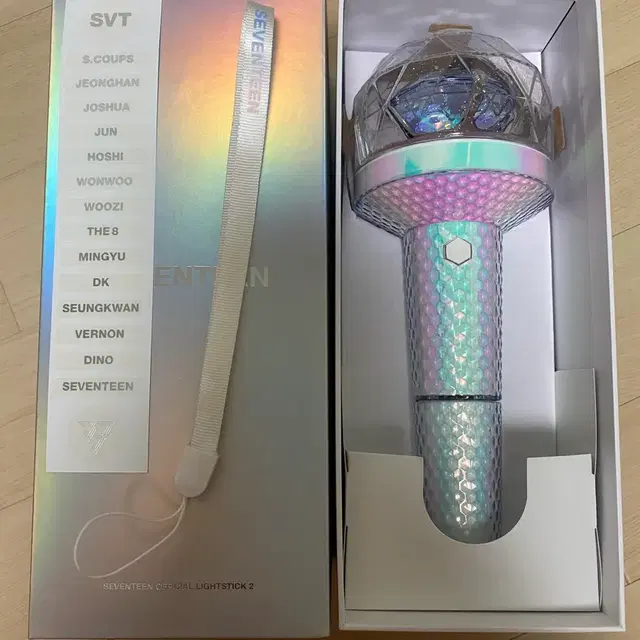 세븐틴 뉴럿봉 응원봉 판매 양도 캐럿봉 에스쿱스 정한 조슈아 민규 원우