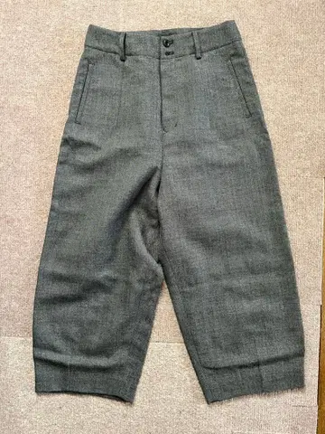 하자 있음 예술과 과학 팬츠