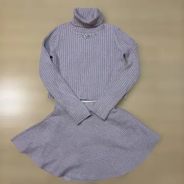 michellMacaron 쫀득쫀득 니트 셋업 이너 팬츠 포함