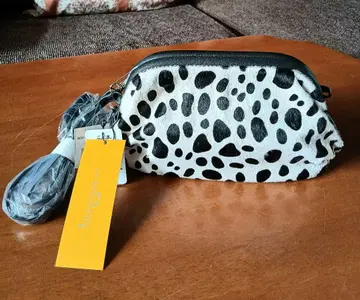 라바가제리 카우 헤어 프레임 숄더백