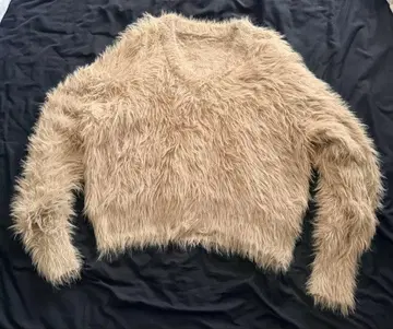 장모 페더 얀 5G V넥 PO zena