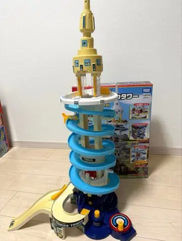 토미카 크게 놀자! DX 토미카 타워