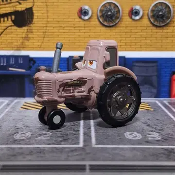 카즈토미카 C-23 트랙터 (스탠다드 타입)