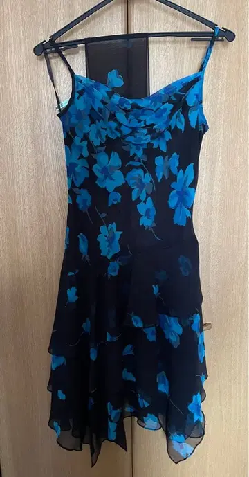 스테이지 파티 드레스 PREFERENCE PARTY'S