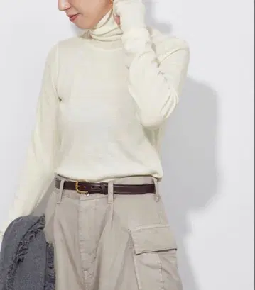 Plage super100s jersey 터틀 하이넥 니트