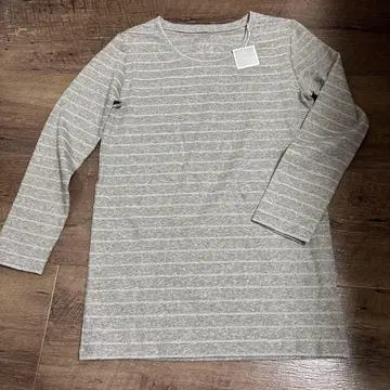 새상품 택 포함 PUPULA 그레이 긴팔 T셔츠 사이즈 38