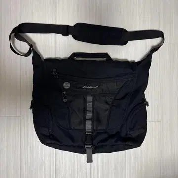 00s y2k 테크 Eddie Bauer 숄더백 블랙