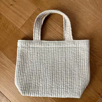 [비오는날] 무브 카페 베이지