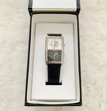 [ 레어 ] 산리오 헬로키티 W 페이스 일본제 손목시계