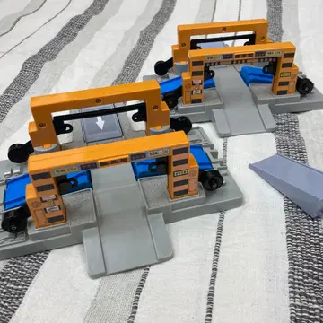 프라레일 토미카 아치 건널목 2대 세트