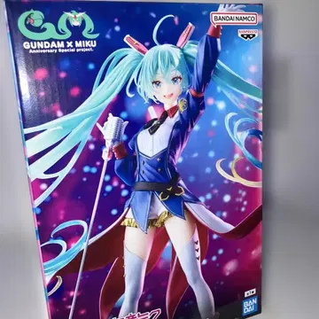 GUNDAM x MIKU 피규어