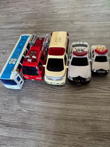 일하는 자동차 5대 세트 토미카 소방차 구급차