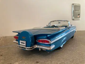 1/18 미니카 1959년 시보레 임팔라