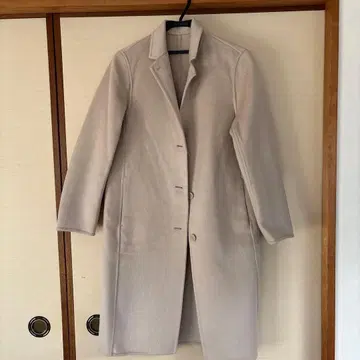 UNIQLO 베이지 체스터 코트