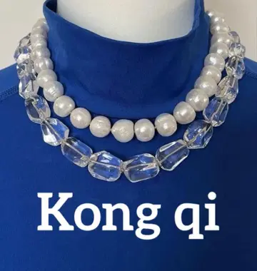 Kong qi (콩치) 펄&크리스탈 목걸이