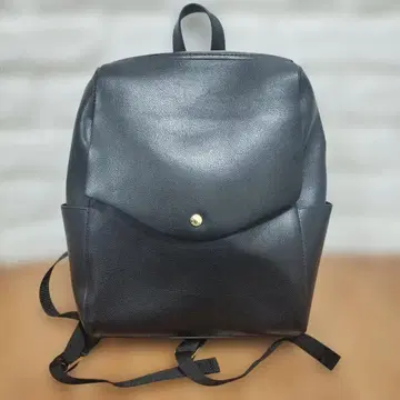 레가토 라르고 백팩 가벼운 가방 경량 블랙 검정 출퇴근 인기 상품