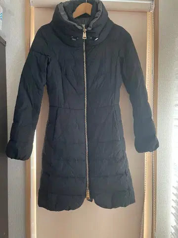 Herno 블랙 다운 자켓 38