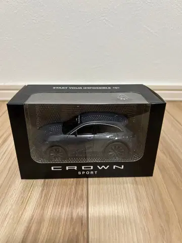 도요타 크라운 스포츠 미니카 그레이