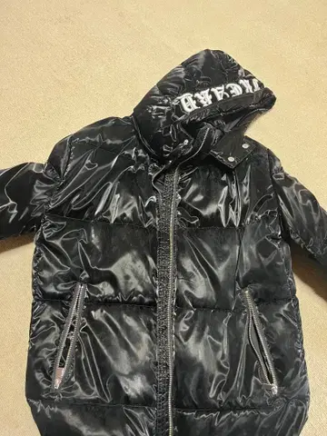RT EG XL 블랙 다운 자켓