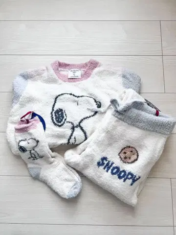 미사용 새상품 젤라또피케 스누피 룸웨어 3세트