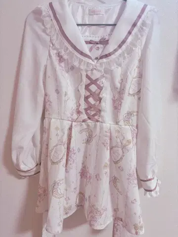 LIZLISA 주얼리 패턴 셋업 화이트 택 포함