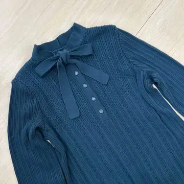 미사용 새상품! 레리안 케이블 리브 편직 울 100% 스웨터 L