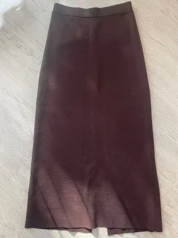 앙피로 브라운 타이트 스커트